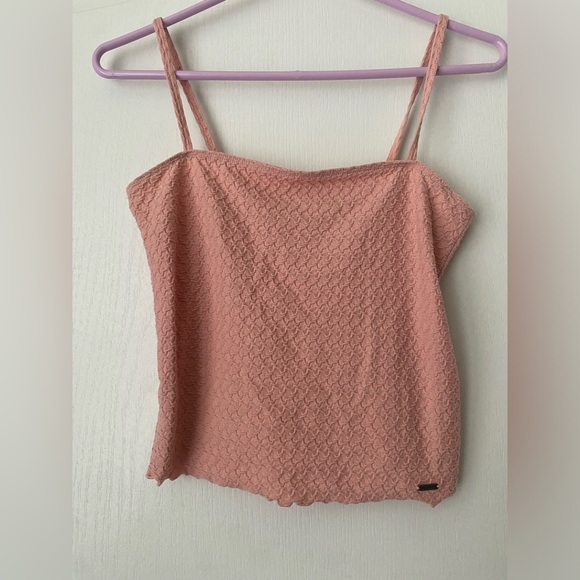 Hollister tank. Crop top. Pink. Size small. - Picture 1 of 4